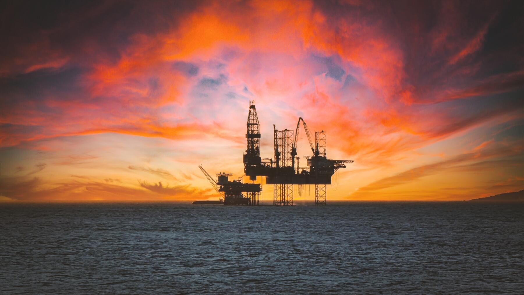 petrolio asset ExxonMobil Chevron | ESG News