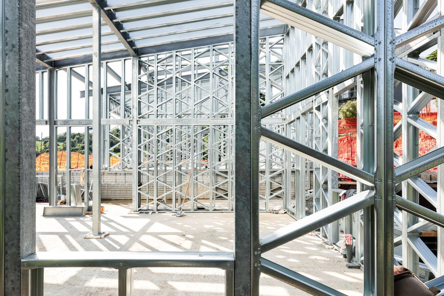 Ottagono Roma acciaio | ESGnews