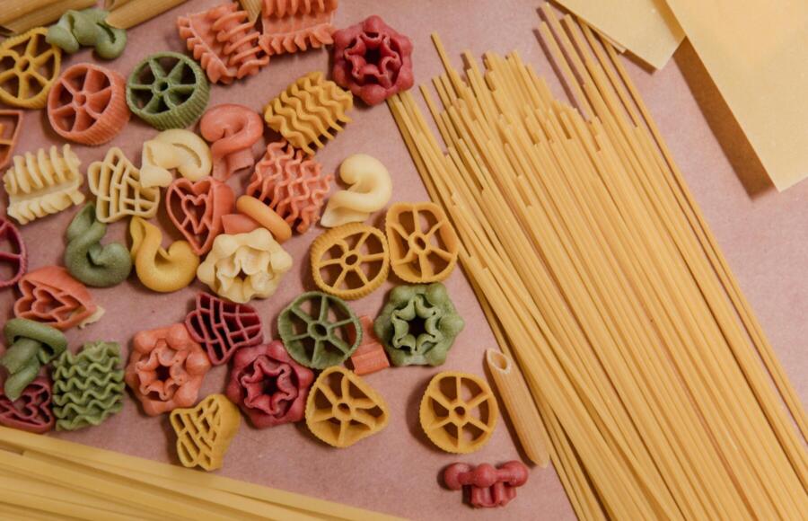 Barilla migliora l’efficienza energetica degli stabilimenti e aumenta l’autoproduzione da fonti rinnovabili.