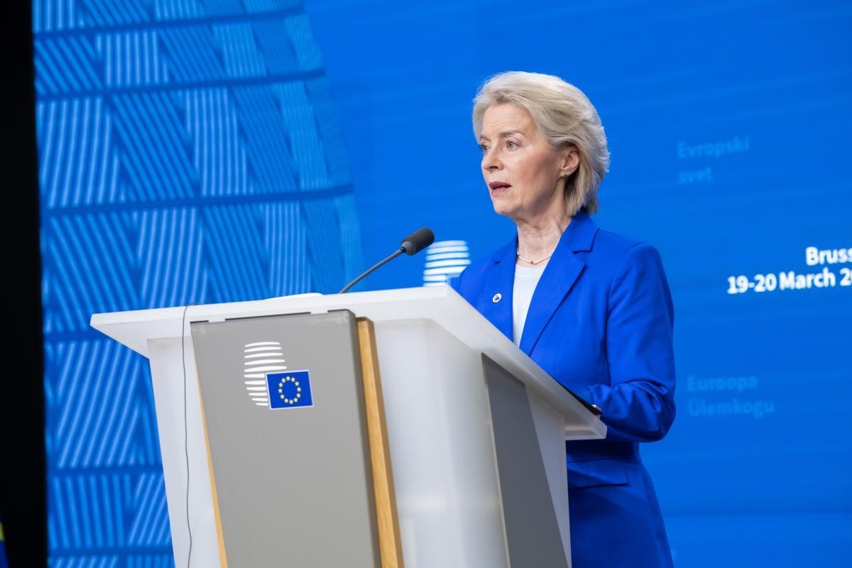 presidente commissione ue von der leyen
