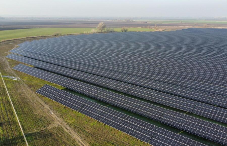 Impianto fotovoltaico - Intesa Sanpaolo | ESGnews